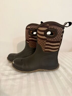 Kids' Brown Flag-Pattern Rain & Snow Boots